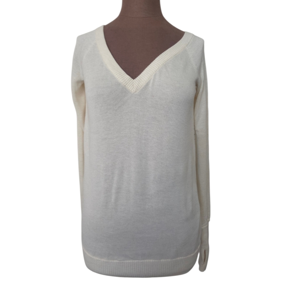 Lululemon Unity PulloverHeathered White /Ivory 4-6 - image 6